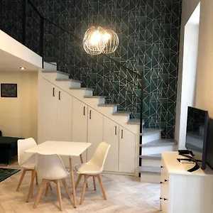  Apartamento In V. Hungría